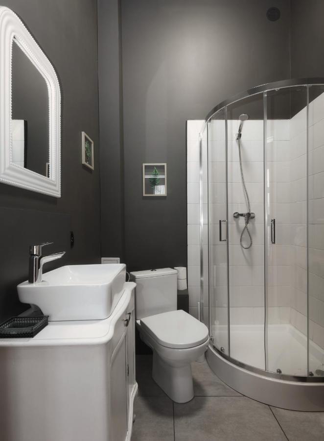 Apartament Safari Hotel Łódź Kültér fotó