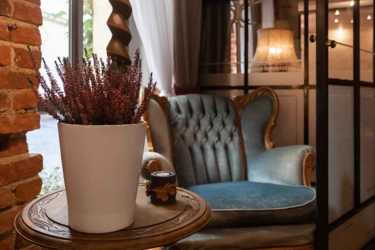 Apartament Safari Hotel Łódź Kültér fotó